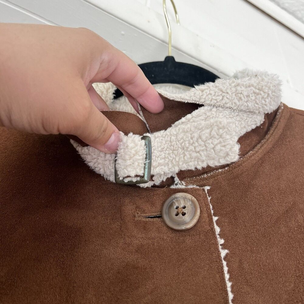 Old Navy brown suede like jacket w/ white stitching and faux fur interior Size L - Picture 3 of 6
